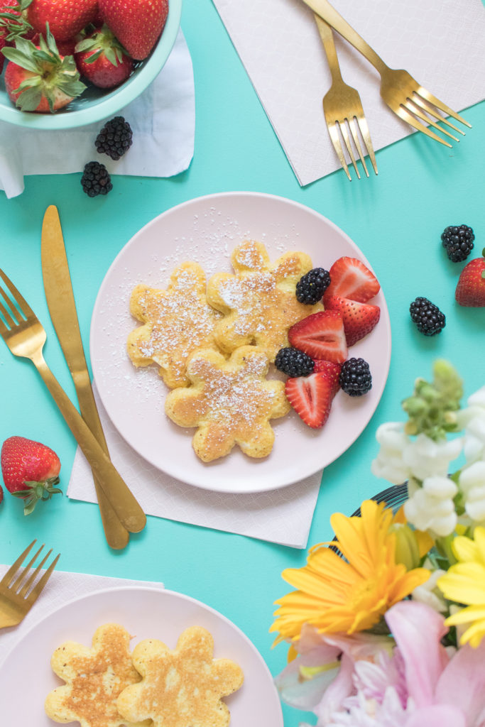 Mother’s Day Flower Shaped French Toast Sarah Hearts